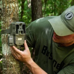 Hunting Bushnell Prime L20 Low Glow Trail Camera 119930B 15 Hunting Bushnell Prime L20 Low Glow Trail Camera 119930B